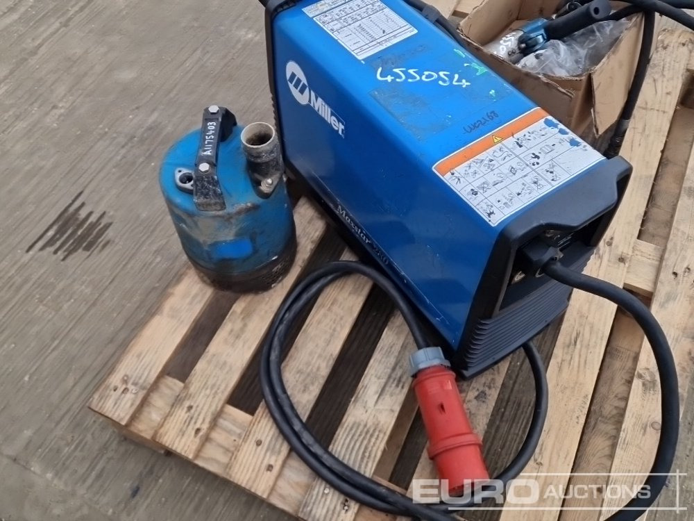 L'équipement de construction Hydraulic Impact Wrench (2 of), Miller 415Volt Welder, Submersible Pump: photos 14