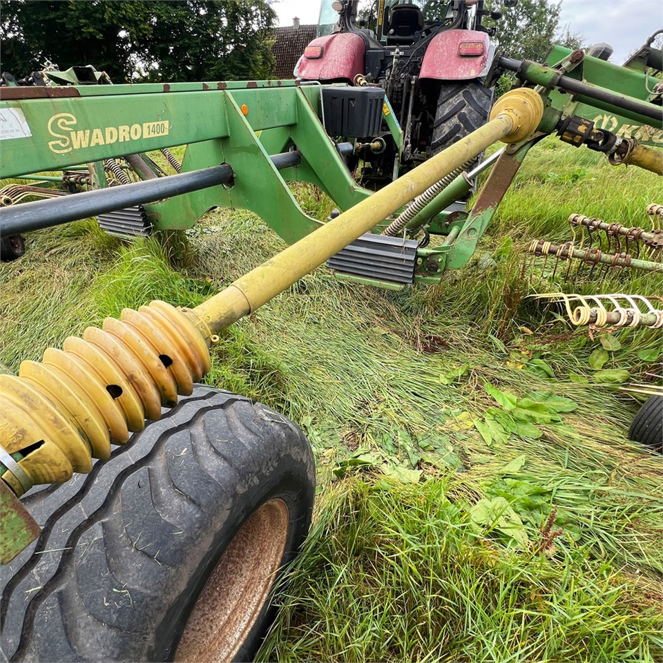 Matériel de fenaison Krone Swadro 1400: photos 21