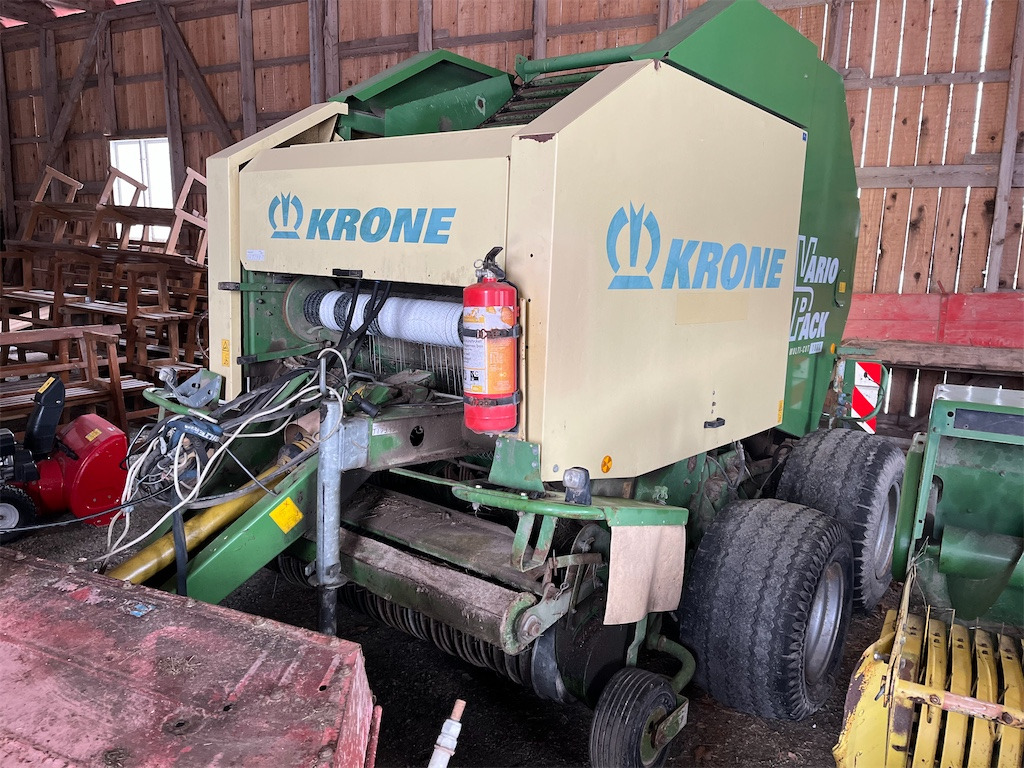 Presse à balles rondes Krone Vario Pack Multicut 1800: photos 7